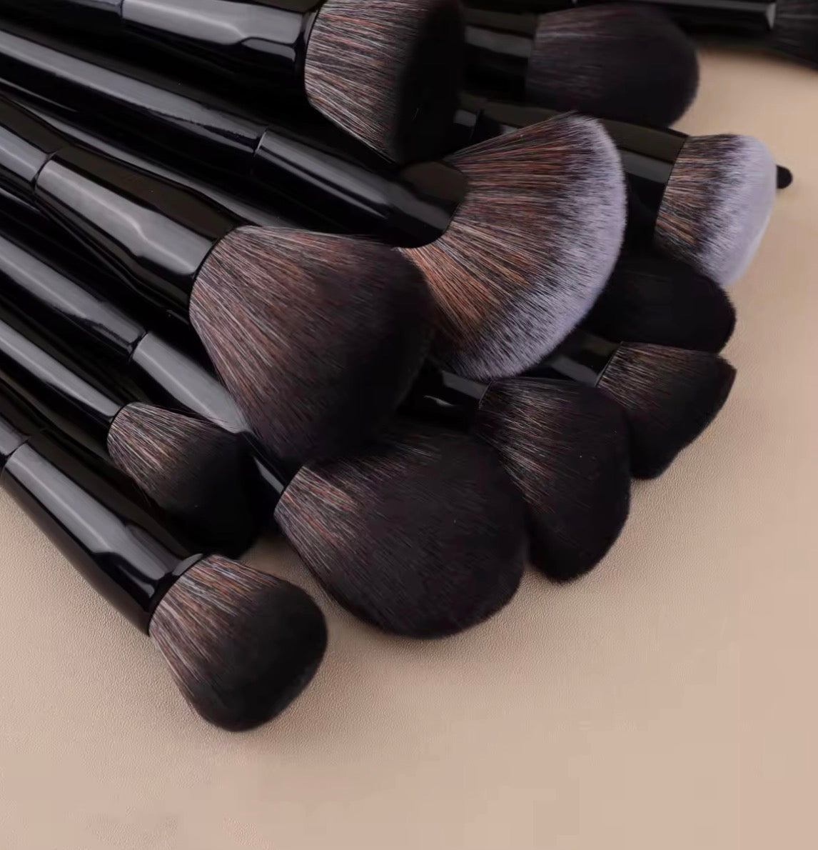 21-Piece Onyx Make Up Brush Set, Luxury Black Brushes, with V Shape Puff, Makeup Bag, Canvas Bag